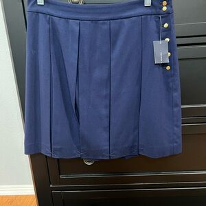 Tommy Hilfiger Size 4